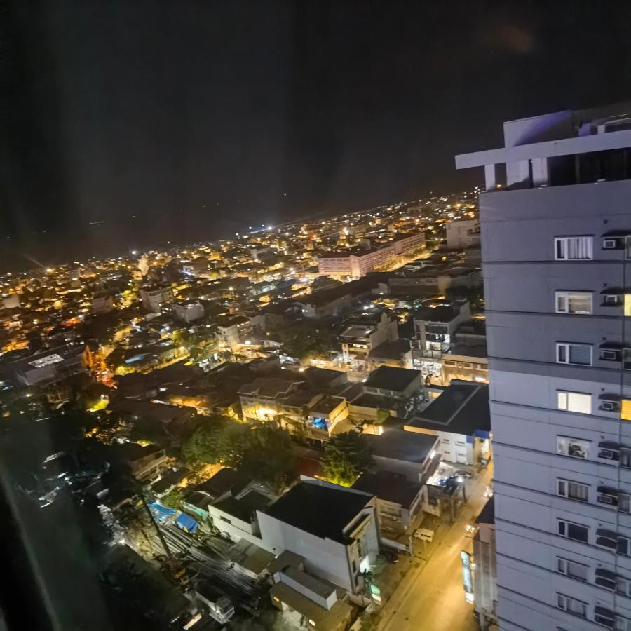 Avida Davao Condos, Downtown Cm Recto Avenue, Davao City Exteriér fotografie